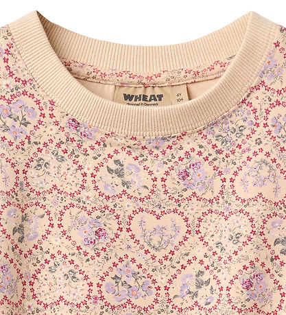 Wheat T-shirt - Dixie - Magenta Heart Flowers