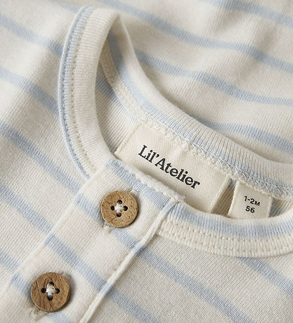 Lil' Atelier Sommerdragt - Loose - NbnGeo - Coconut Milk/Plein A