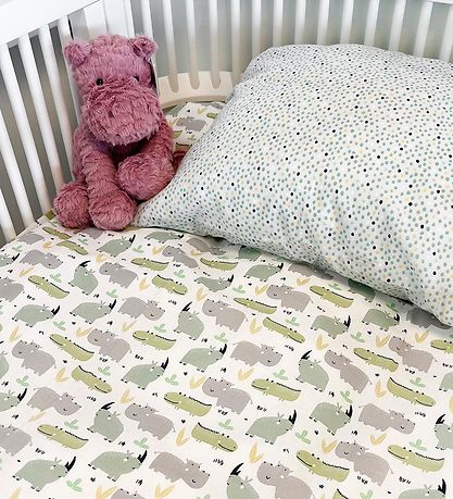 Nørgaard Madsens Sengetøj - Baby - Hvid/Grøn m. Flodhest