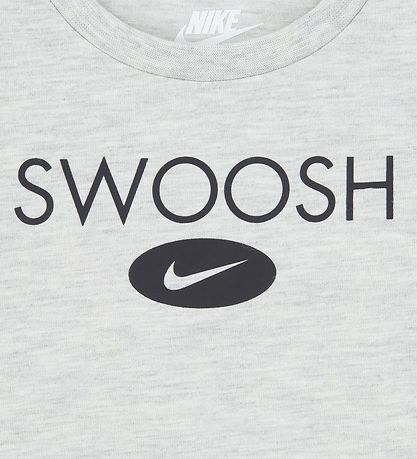 Nike Shortssæt - T-shirt/Shorts - Swoosh - Sort/Grå Nike Shortssæt - T-shirt/Shorts - Swoosh - Sort/Grå
