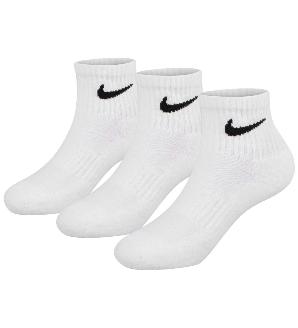 Chaussettes Nike - Performances Basic - 3 Pack - Blanc - Nike - 2735 - Chaussettes 17$