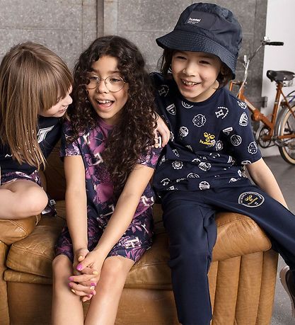 Hummel T-Shirt - HmlArt - Black Iris