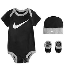 Nike Gaveæske - Body k/æ/Hue/Strømper - Swoosh - Sort Nike Gaveæske - Body k/æ/Hue/Strømper - Swoosh - Sort