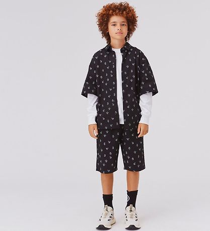 Molo Shorts - Avart - Friendly Hands