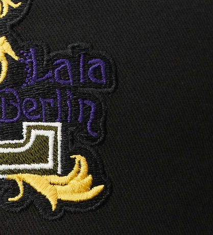 Lala Berlin Kasket - Hella - Sort Lala Berlin Kasket - Hella - Sort