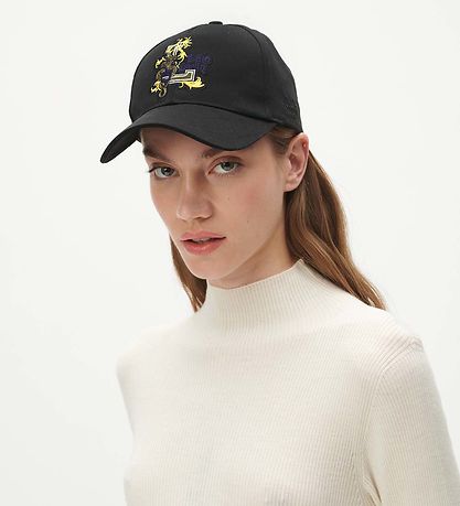 Lala Berlin Kasket - Hella - Sort Lala Berlin Kasket - Hella - Sort