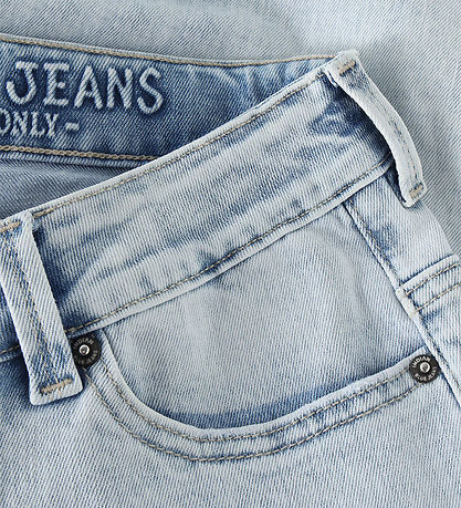 Indian Blue Jeans Shorts - Long - Light Denim Blue