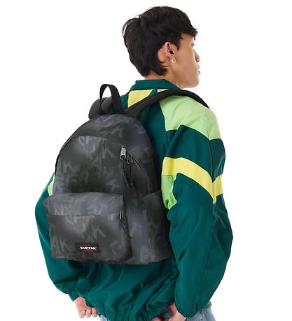 Eastpak Rygsæk - Day Pak'r - 24 L - Letter DyeBlack
