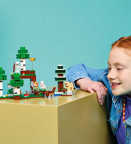 LEGO® Minecraft - Første Nats Eventyr 21593 - 301 Dele