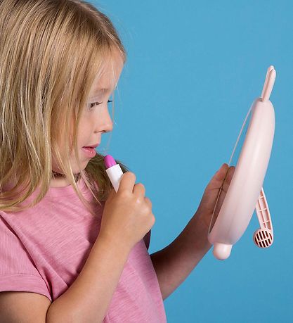 Miss Nella Læbepomade og Neglelak - Duo nr. 3 Miss Nella Læbepomade og Neglelak - Duo nr. 3