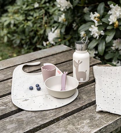 Done By Deer Spisesæt - 3 dele - Kiddish First Meal Set - Sand Done By Deer Spisesæt - 3 dele - Kiddish First Meal Set - Sand