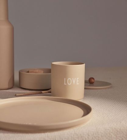 Design Letters Kop - Favourite - Love - Beige