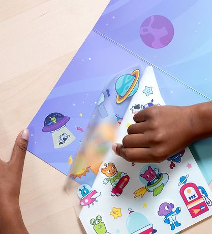 Ooly Klistermærkesæt - Set The Scene - Galaxy Buddies Ooly Klistermærkesæt - Set The Scene - Galaxy Buddies