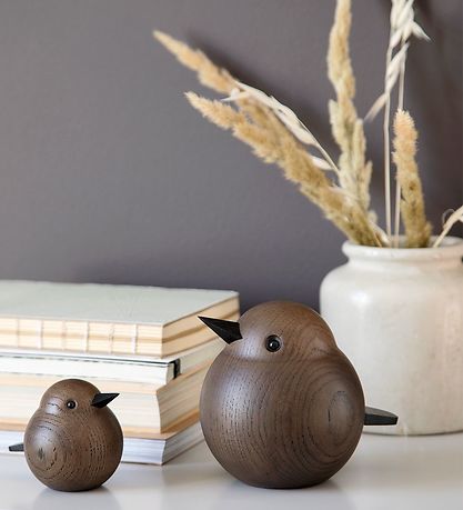 Novoform Træfigur - Mama Sparrow - Smoke Stained Oak Novoform Træfigur - Mama Sparrow - Smoke Stained Oak