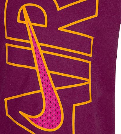 Nike T-Shirt - Sangria Nike T-Shirt - Sangria