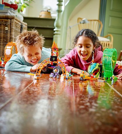 LEGO® City Stuntz - Stuntarena Med Dobbelt Loop 60339 - 598 Dele