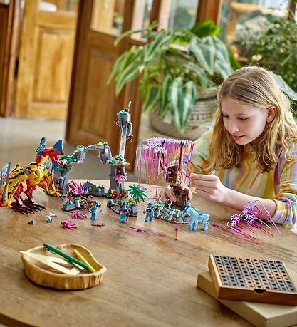 LEGO® Avatar - Toruk Makto Og Sjælenes Træ 75574 - 1212 Dele LEGO® Avatar - Toruk Makto Og Sjælenes Træ 75574 - 1212 Dele