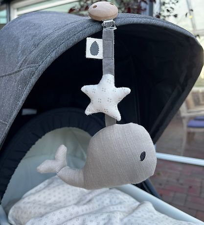 Pine Cone Barnevognsophæng - Waldo - Mushroom Pine Cone Barnevognsophæng - Waldo - Mushroom