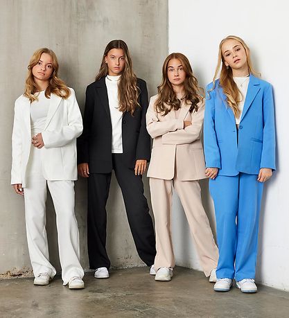 Hound By Nicoline Bukser - Sky Blue Hound By Nicoline Bukser - Sky Blue