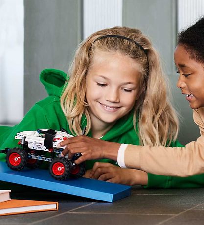 LEGO® Technic - Monster Jam Monster Mutt Dalmatian 42150 - 2-i-1