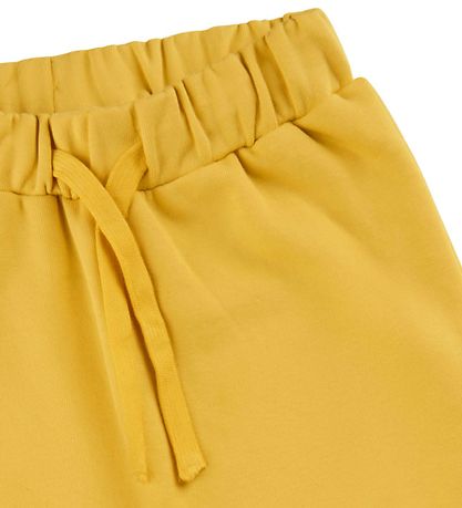 The New Siblings Sweatshorts - TnsFilimu - Misted Yellow The New Siblings Sweatshorts - TnsFilimu - Misted Yellow