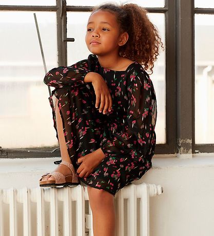 Petit by Sofie Schnoor Kjole - Sort m. Bær Petit by Sofie Schnoor Kjole - Sort m. Bær