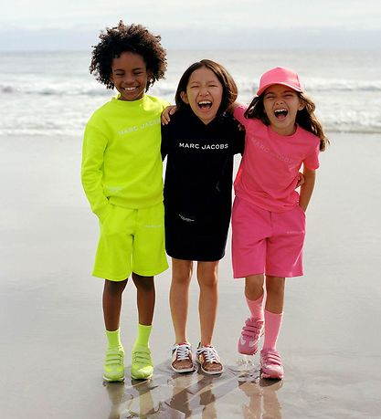 Little Marc Jacobs Sweatshorts - Fuschia Little Marc Jacobs Sweatshorts - Fuschia