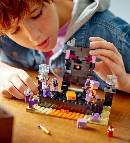 LEGO® Minecraft - Ender-Arenaen 21242 -252 Dele LEGO® Minecraft - Ender-Arenaen 21242 -252 Dele