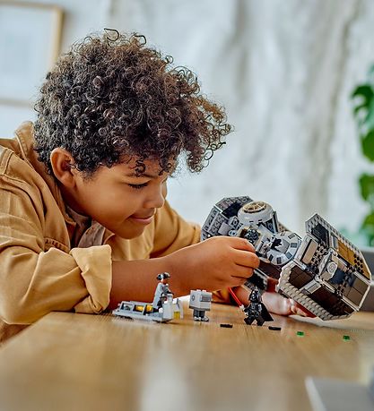 LEGO® Star Wars - TIE Bomber 75347 - 625 Parts