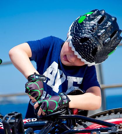 Crazy Safety Cykelhjelm m. Lys - Dragon - Sort