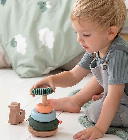 Done By Deer Stabletårn - Træ - Raffi Done By Deer Stabletårn - Træ - Raffi