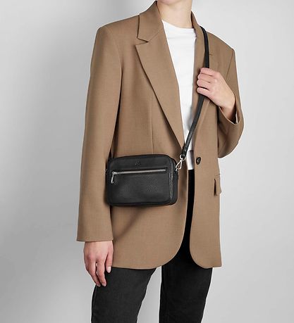 Markberg Skuldertaske - EleaMBG - Sort Markberg Skuldertaske - EleaMBG - Sort