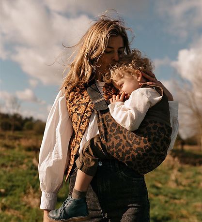 Wildride Bæresele - The Toddler Swing - Brown Leopard Wildride Bæresele - The Toddler Swing - Brown Leopard
