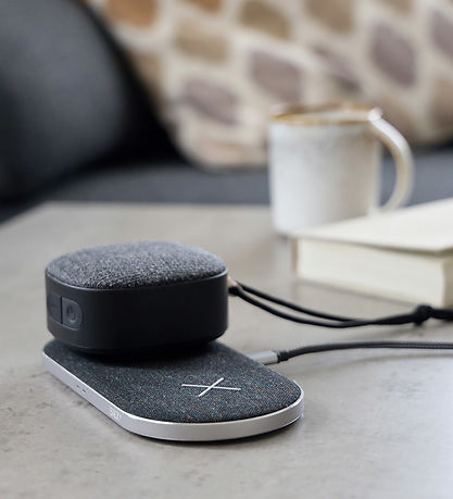 SACKit Højtaler - Go 250 - Portable Bluetooth QI Speaker SACKit Højtaler - Go 250 - Portable Bluetooth QI Speaker