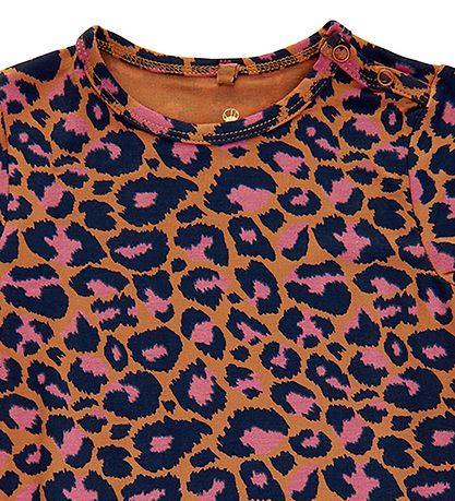 The New Siblings Sommerdragt - Cille - Leo Aop The New Siblings Sommerdragt - Cille - Leo Aop