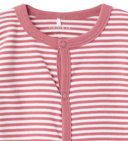 Name It Natdragt - Noos - NbnNightsuit - Mesa Rose Name It Natdragt - Noos - NbnNightsuit - Mesa Rose