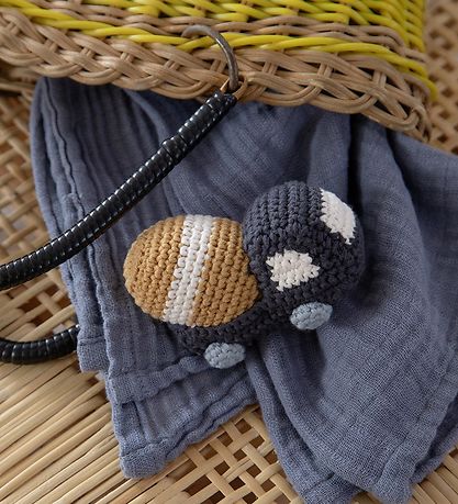 Sebra Rattle - Crochet - Cement truck