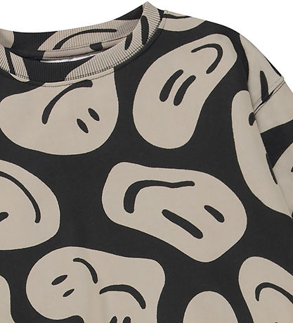 Molo Sweatshirt - Monti - Smile on Black Molo Sweatshirt - Monti - Smile on Black