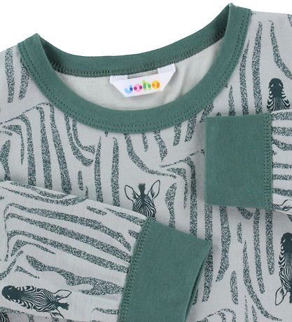 Joha Bluse - Uld/Bomuld - Mørk Grøn m. Zebra Joha Bluse - Uld/Bomuld - Mørk Grøn m. Zebra