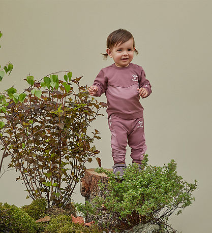 Hummel Sweatshirt - hnlNeel - Rose Brown Hummel Sweatshirt - hnlNeel - Rose Brown