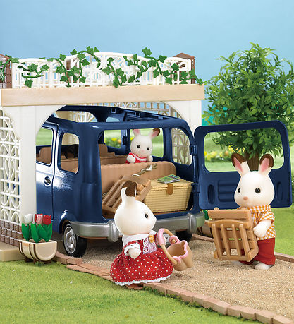 Sylvanian Families - Family Seven Seater - 5274 Sylvanian Families - Family Seven Seater - 5274