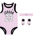 Jordan Gaveæske - Futter/Hårbånd/Body u/æ - Pink Foam/Hvid Jordan Gaveæske - Futter/Hårbånd/Body u/æ - Pink Foam/Hvid