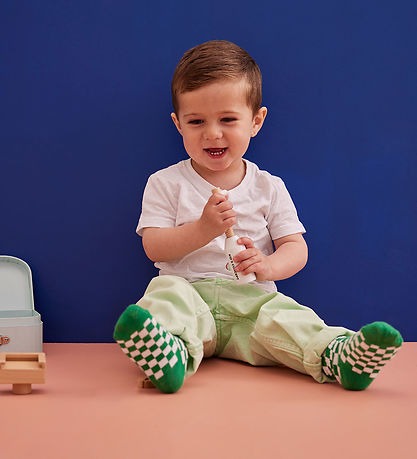 Kids Concept Trælegetøj - Tandlægesæt m. Kuffert - Træ Kids Concept Trælegetøj - Tandlægesæt m. Kuffert - Træ