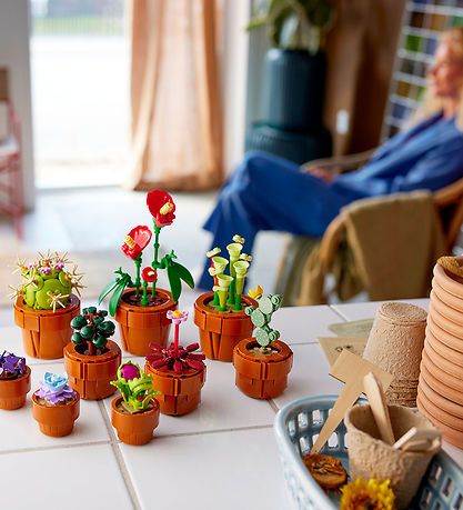 LEGO® Icons - Små Planter 10329 - 758 dele