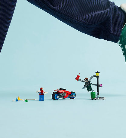 LEGO® Marvel Spider-Man - Motorcykeljagt: Spider-Man... 76275 LEGO® Marvel Spider-Man - Motorcykeljagt: Spider-Man... 76275