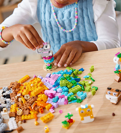 LEGO® Classic - Kreative Kæledyr 11034 - 450 Dele