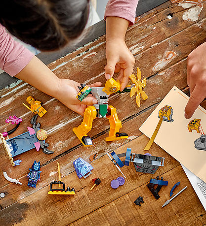 LEGO® Ninjago - Arin's Battle Mech 71804 - 104 Parts
