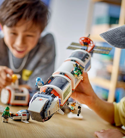 LEGO® City - Modulopbygget Rumstation 60433 - 1097 Dele LEGO® City - Modulopbygget Rumstation 60433 - 1097 Dele