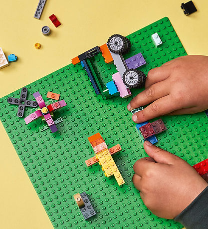 LEGO® Classic - Grøn Byggeplade - 11023