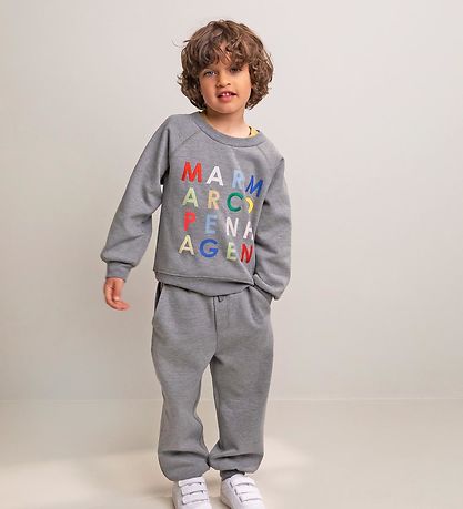MarMar Sweatshirt - Theos - Mehrfarbige Buchstaben MarMar Sweatshirt - Theos - Mehrfarbige Buchstaben